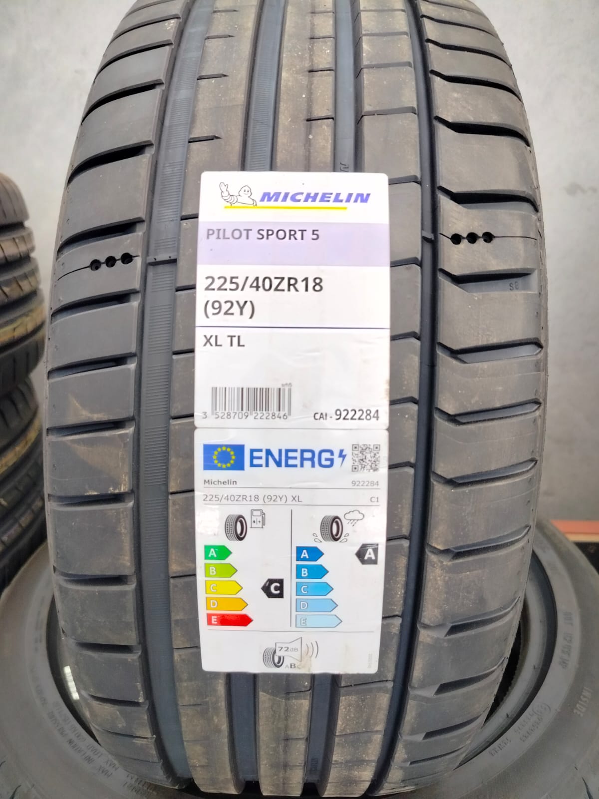 225/40 R18 92Y XL PİLOT SPORT5 MICHELIN